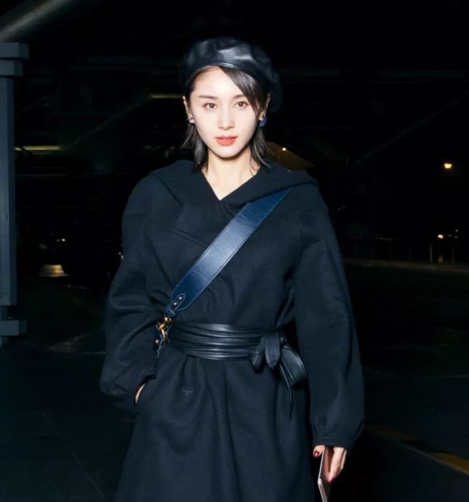今年秋冬最chic！原來短發和帽子這么配??！